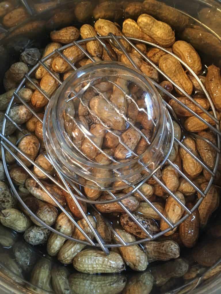 Did you know you can make boiled peanuts in the pressure cooker? It's so easy and saves a lot of time! Click through to find out how.