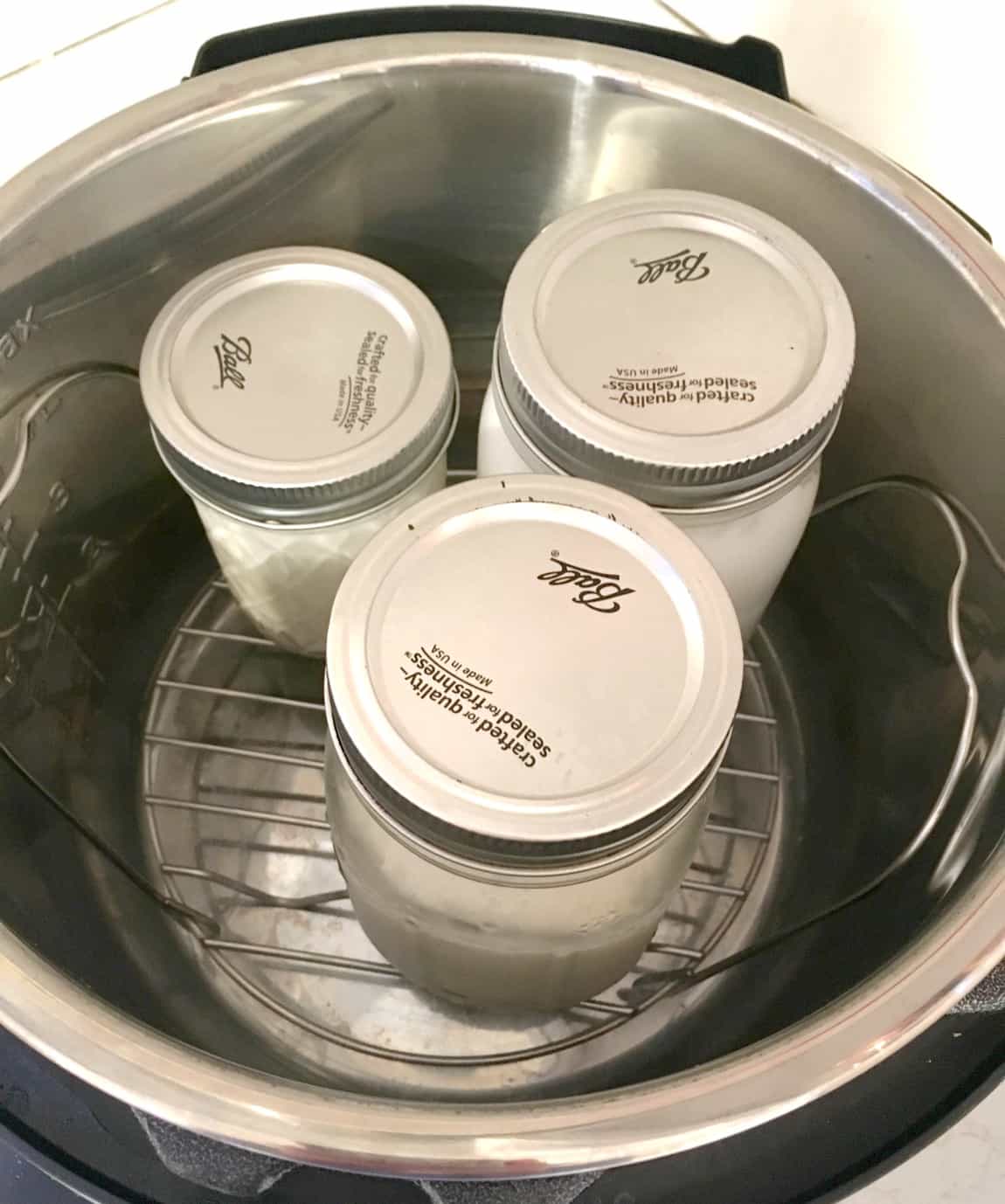 instant pot yogurt setting        
        <figure class=