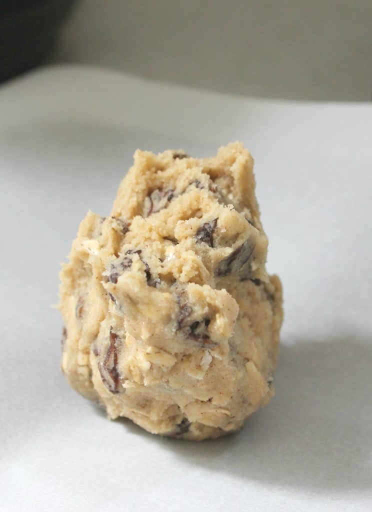 ball of oatmeal raisin cookie dough