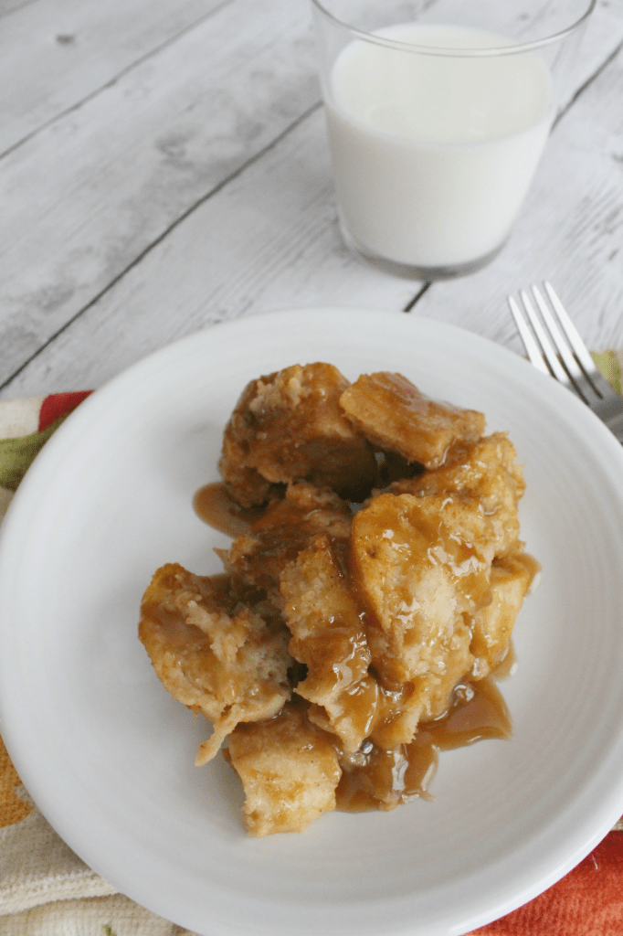 You'll love how easy it is to make this caramel pumpkin spice bread pudding in the pressure cooker! It saves time and the result is warmly decadent! Click through to learn how! Instant Pot Bread Pudding | Pumpkin Bread Pudding in the Pressure Cooker | Pressure Cooker Breakfasts | Pressure Cooker Desserts