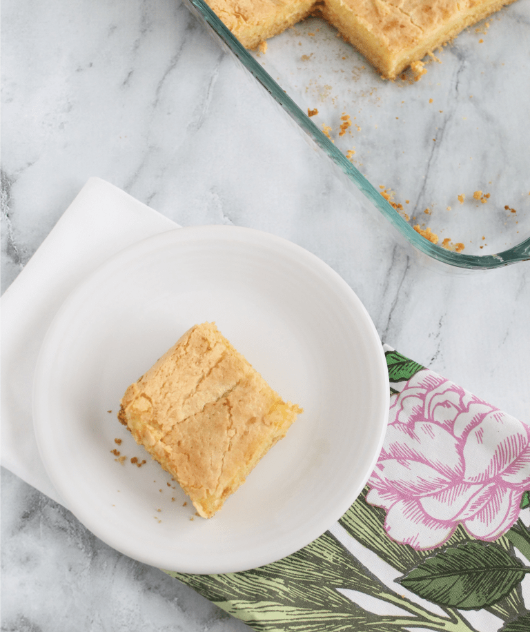 Ooey Gooey Butter Cake Squares