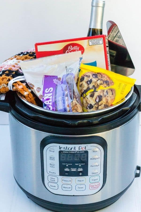 How to Make an Instant Pot Gift Basket - Ideas They'll Love