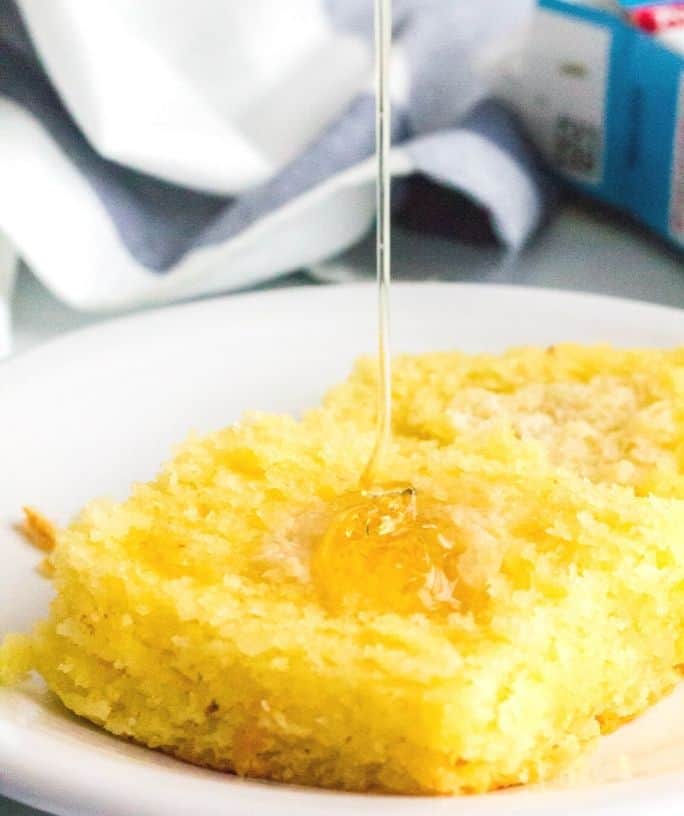 How to Make Moist and Tender Jiffy Cornbread 