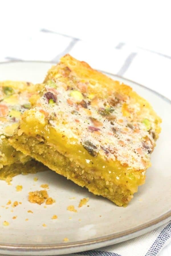 Mouthwatering Pistachio Lemon Bars - Margin Making Mom®