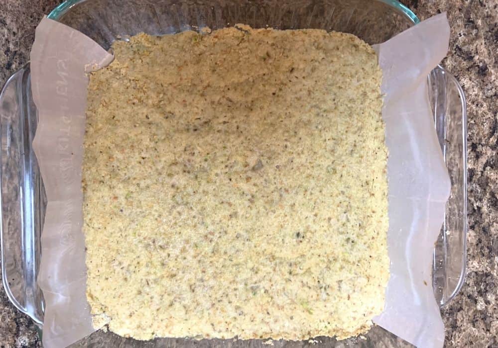 freshly baked pistachio shortbread crust for lemon bars