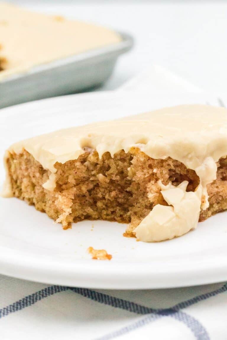 CrowdPleasing Buttermilk Texas Sheet Cake Margin Making Mom®