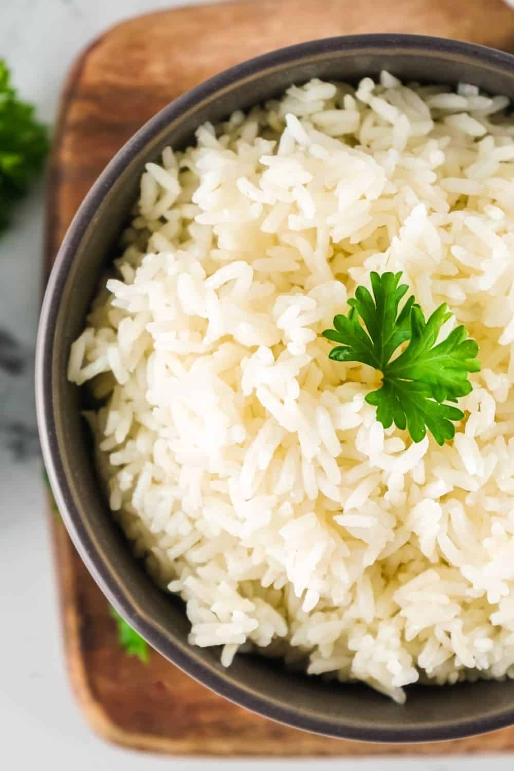 close-up view of Instant Pot white rice, served in a brown bowl