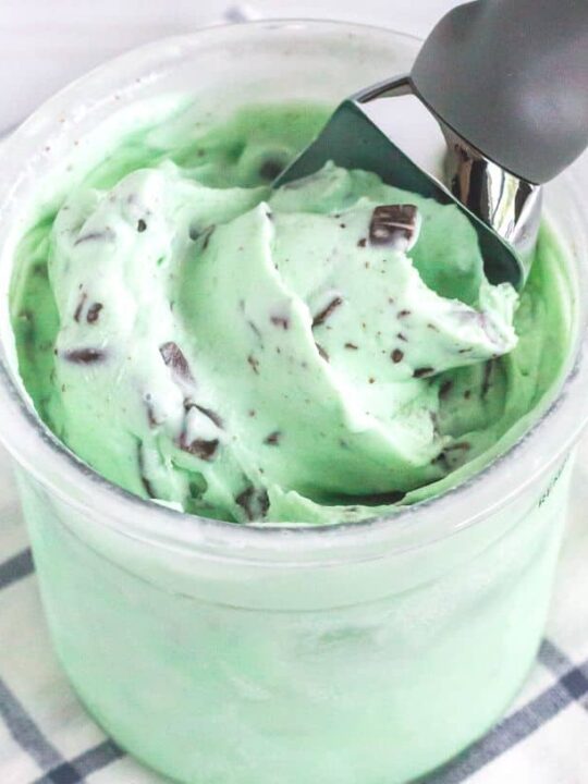 Ninja-Creami-Mint-Chocolate-