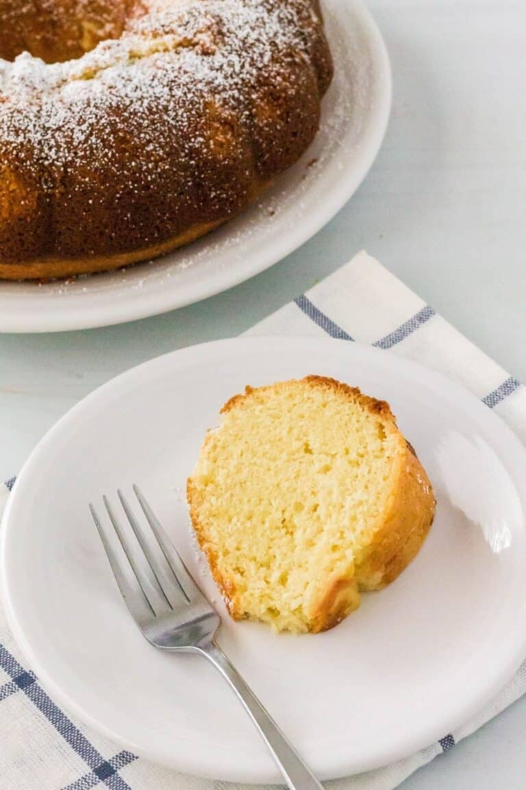 Easy Vanilla Mayonnaise Cake Margin Making Mom®