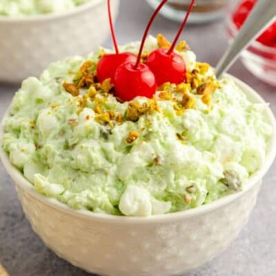 Easy Pistachio Fluff Recipe (Watergate Salad)