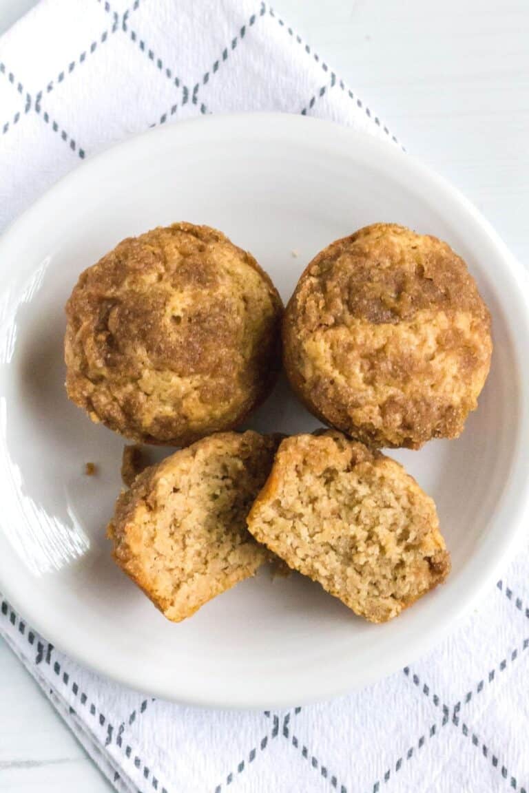Quick & Easy Bisquick Applesauce Muffins Margin Making Mom®