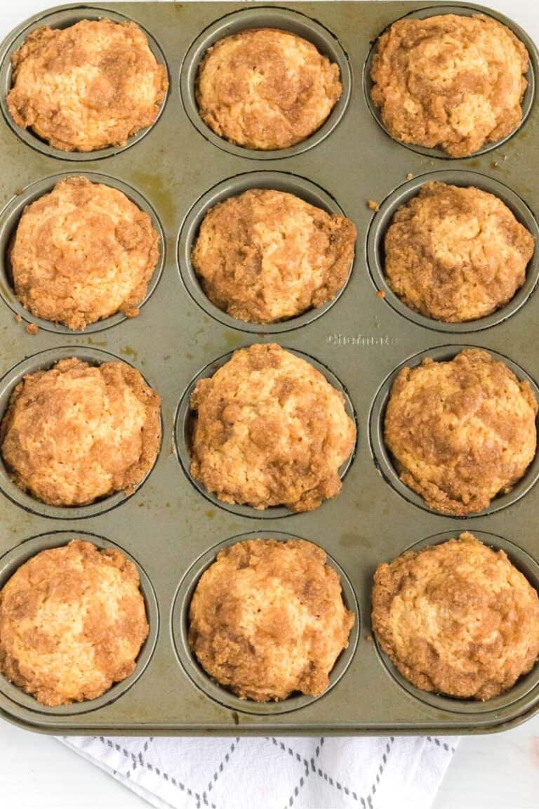 Quick & Easy Bisquick Applesauce Muffins Margin Making Mom®