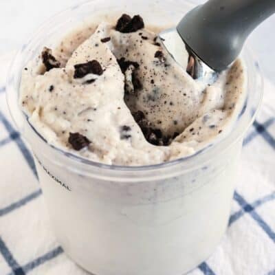 Ninja Creami Cookies and Cream Frozen Yogurt