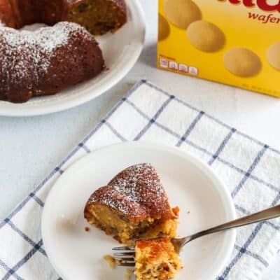 Easy Vanilla Wafer Cake